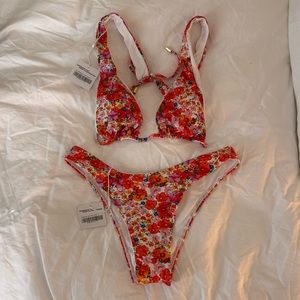 Palm Springs Top & Byron Bottom